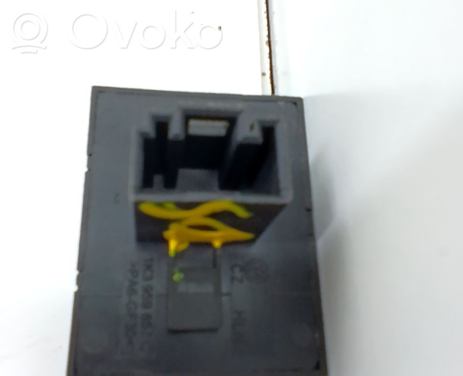 Przyciski szyb   1K3959857C