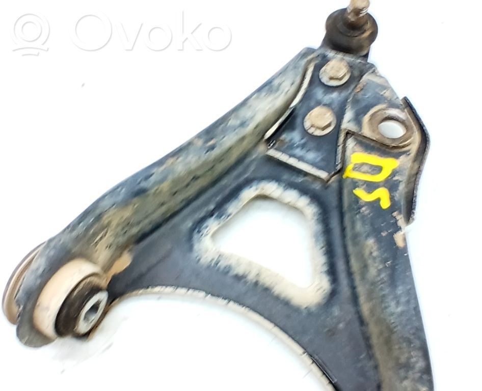 Renault Kangoo I Querlenker Achsschenkel vorne 