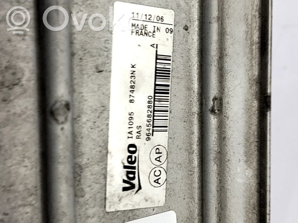 Ladeluftkühler   0384G6