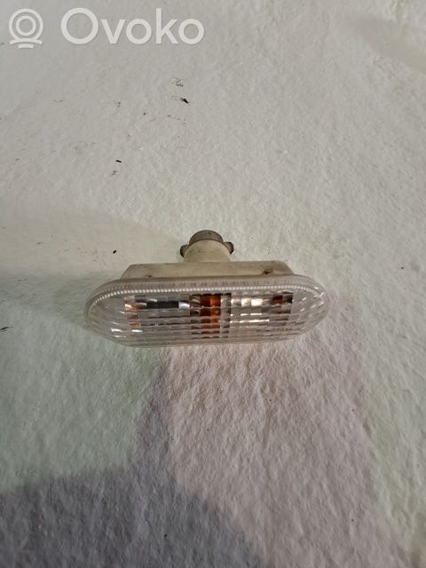 Semnalizator bară față   1336185,4M5A13K309AA