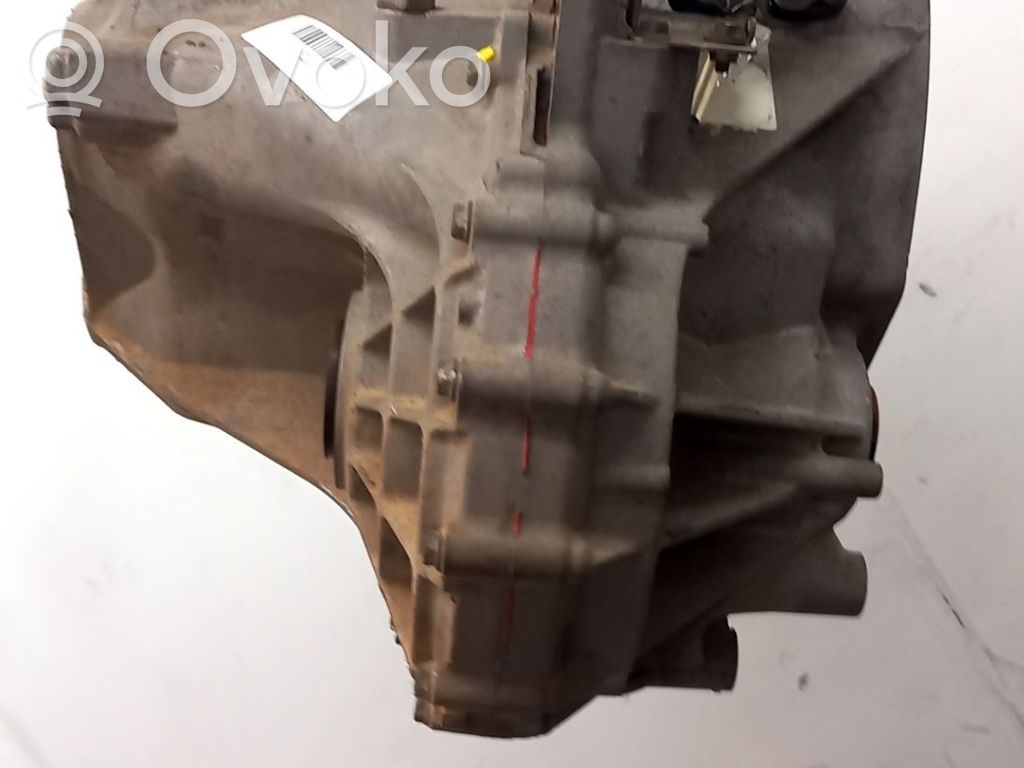 Manual 5 speed gearbox   A6031701XC