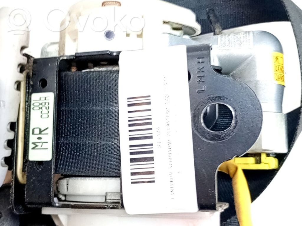 Front seatbelt   CC2957L9000