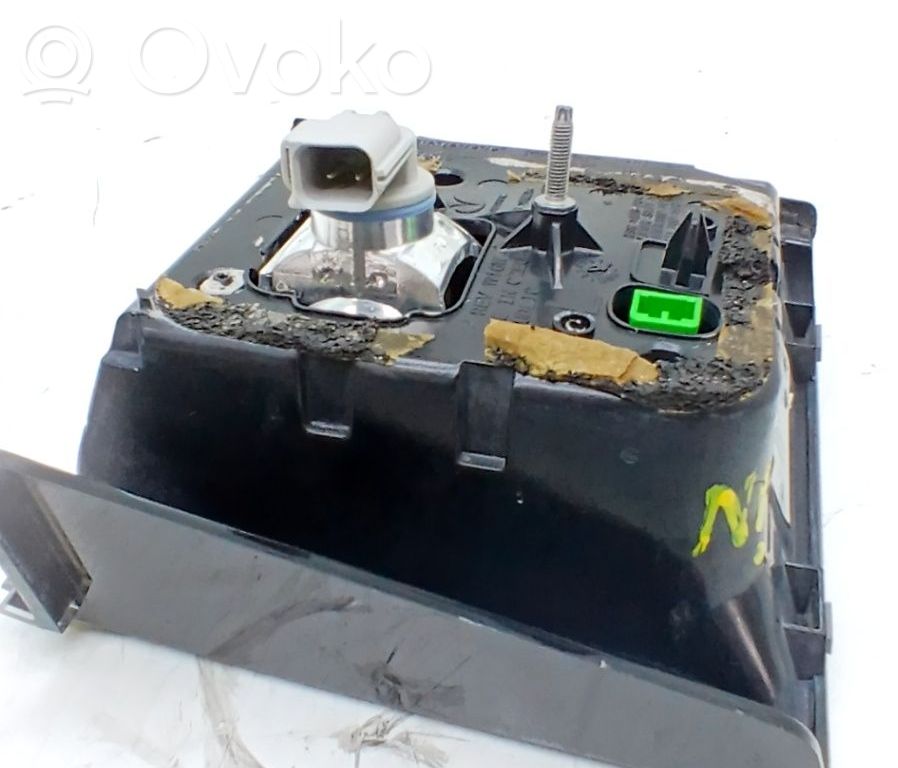 Takavalon polttimo   LR095032,FK7213193AJ,FK7213193AH