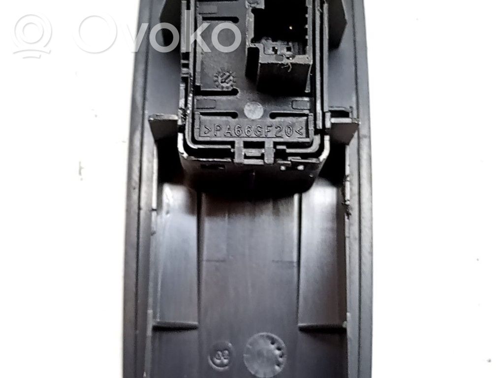 Interruptor del elevalunas eléctrico   809600750R