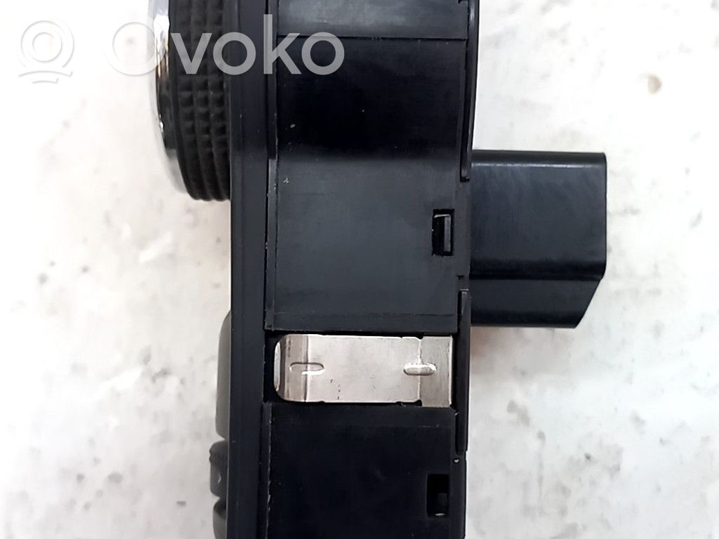 Interruptor de luz   22901659
