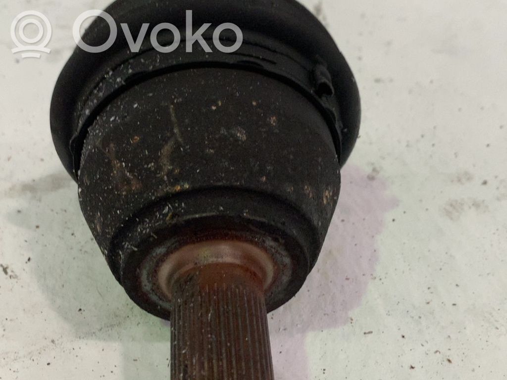 Etuvetoakseli   1682285,3M513B437DAG