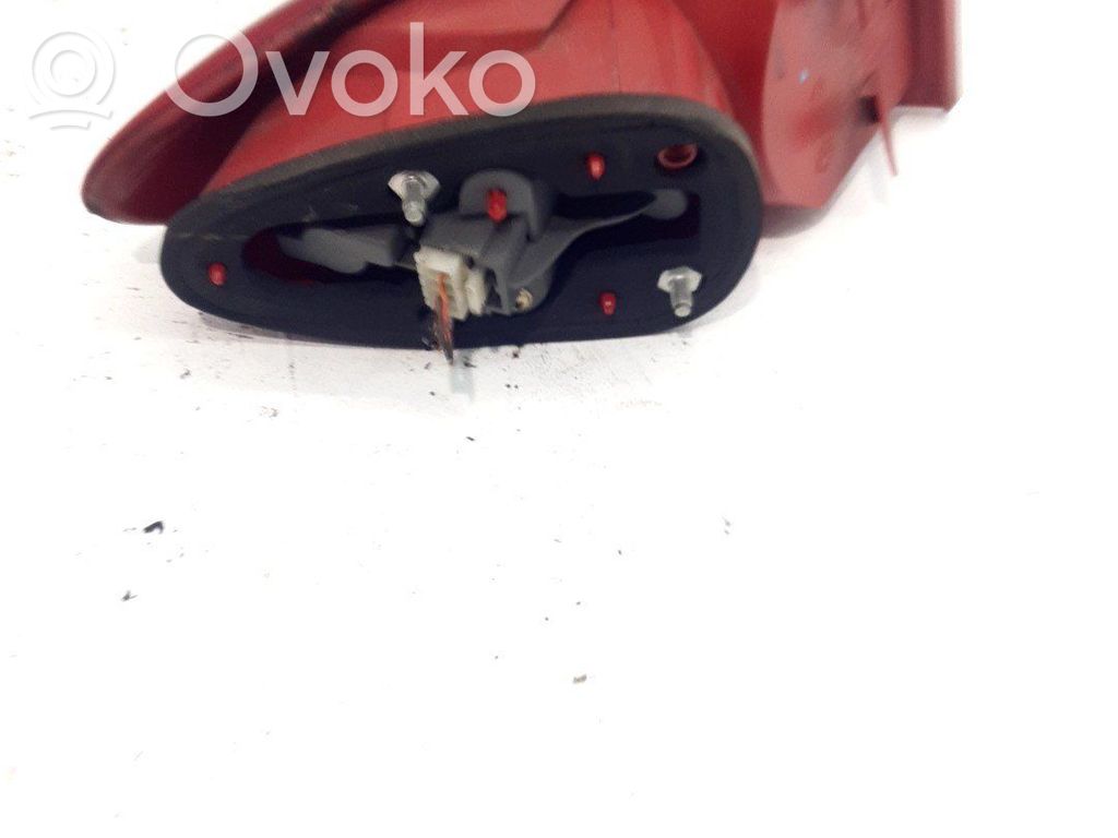 Lámpara de faros/luces traseros   46556347
