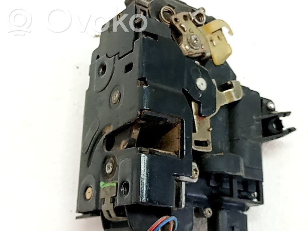 Cerradura de puerta delantera   3B1837015AP