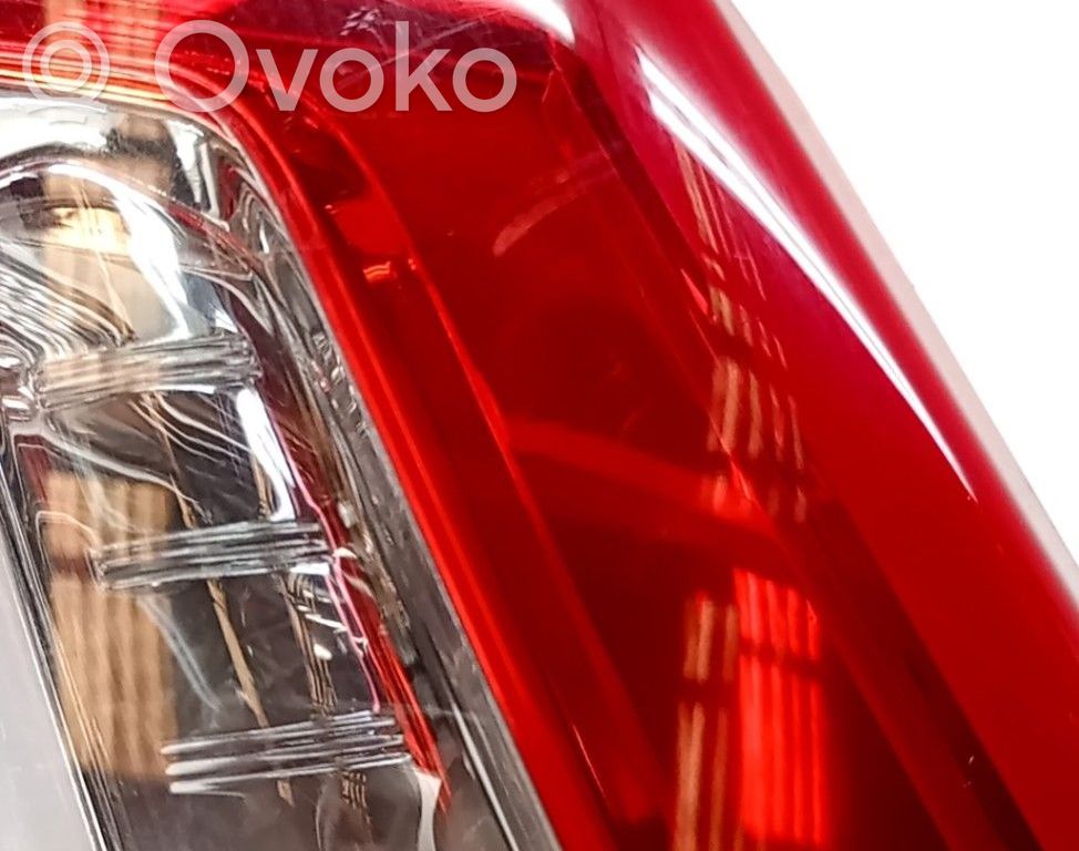 Citroen C4 I Bec lampă spate 