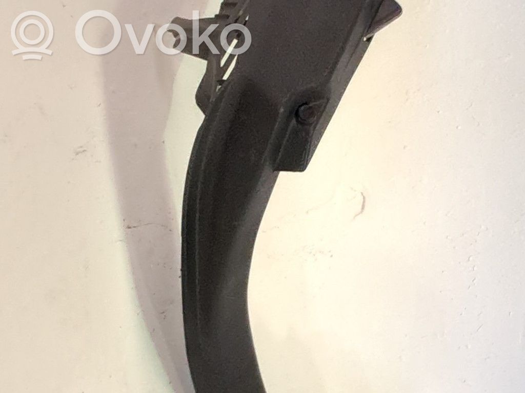 Volkswagen Golf VII Element deski rozdzielczej