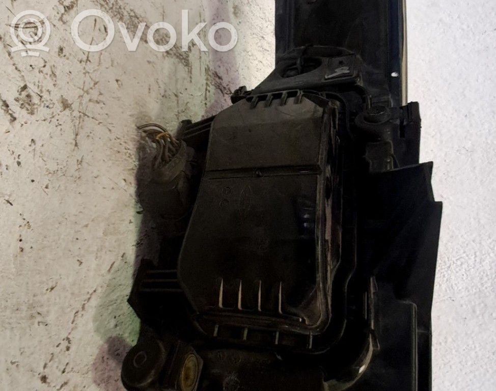 Ford Mondeo MK IV Phare frontale