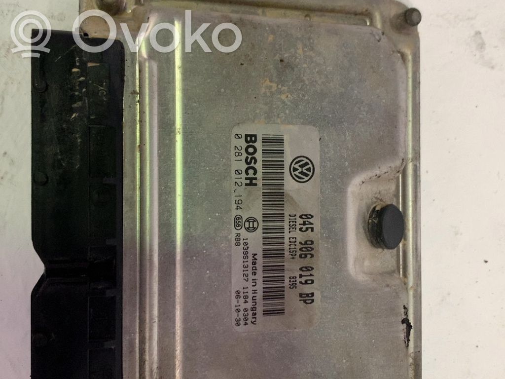 Unité de commande, module ECU de moteur   045906019BP