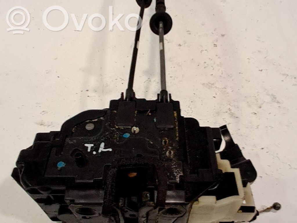 Takaoven lukko   814202B000