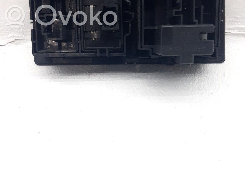 Interruptor de luz   251900001R