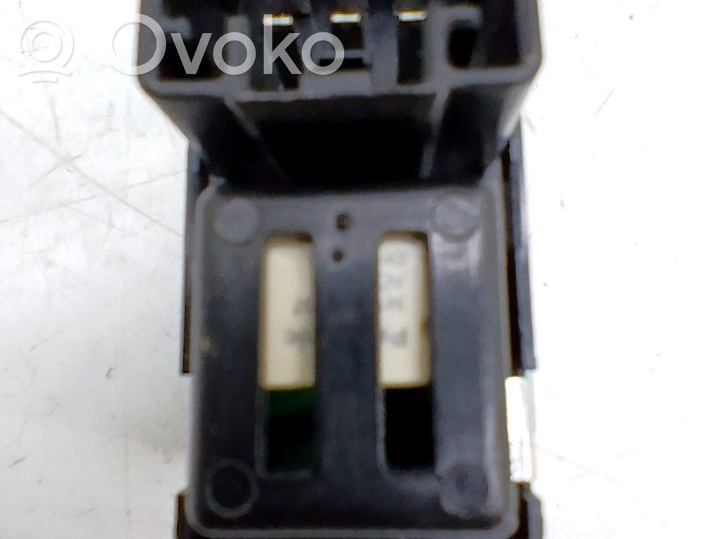 Przyciski szyb   K56046832AB