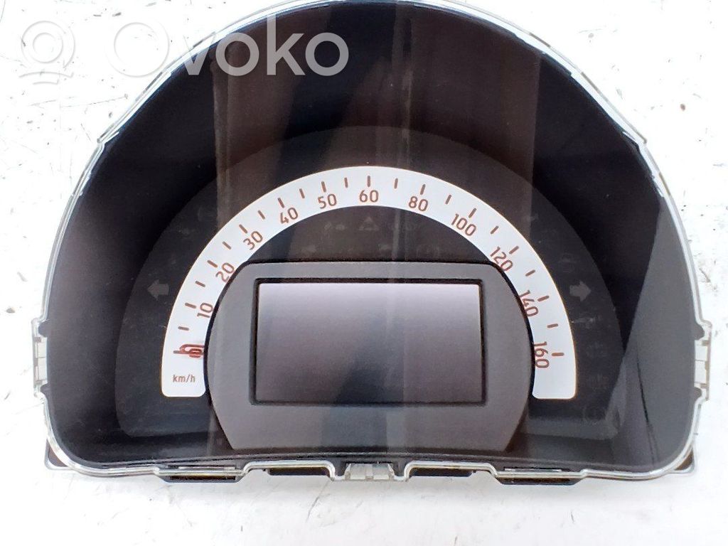 Smart ForTwo II Nopeusmittari (mittaristo) 
