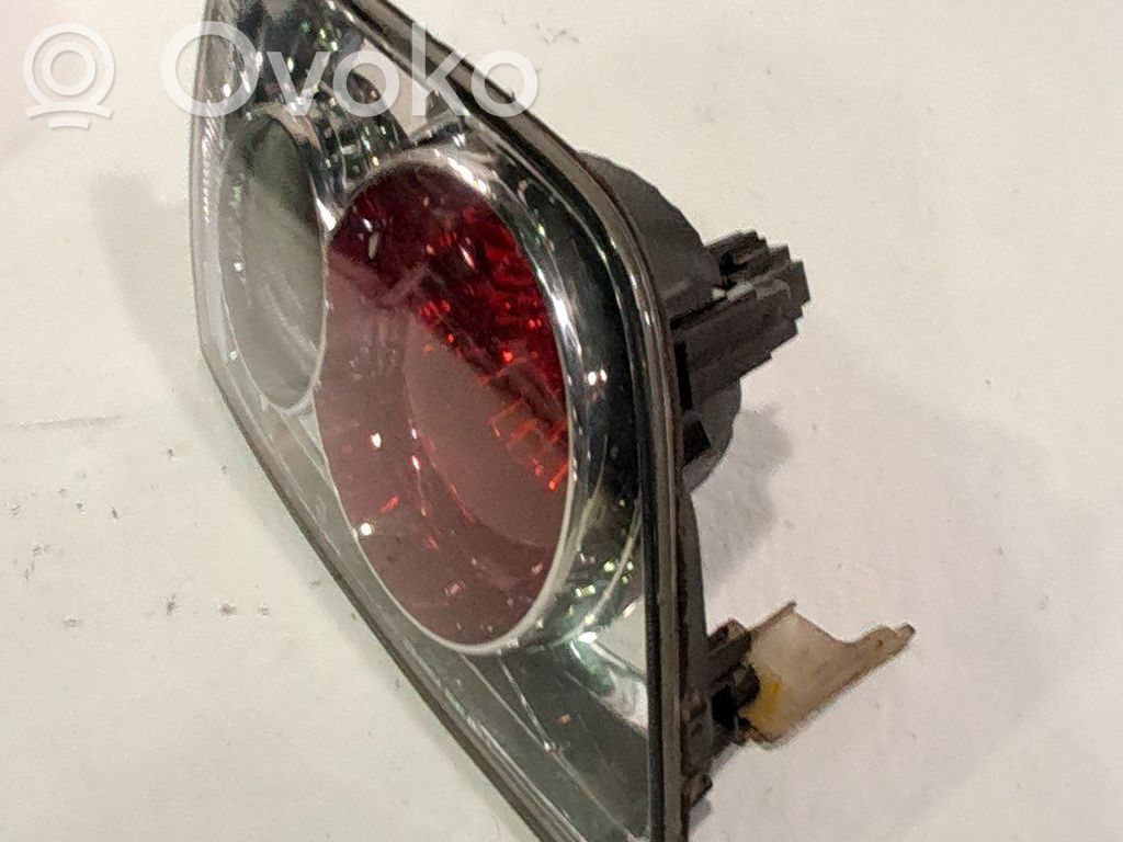 Ampoule, feu stop / feu arrière   GJ5E513G0B