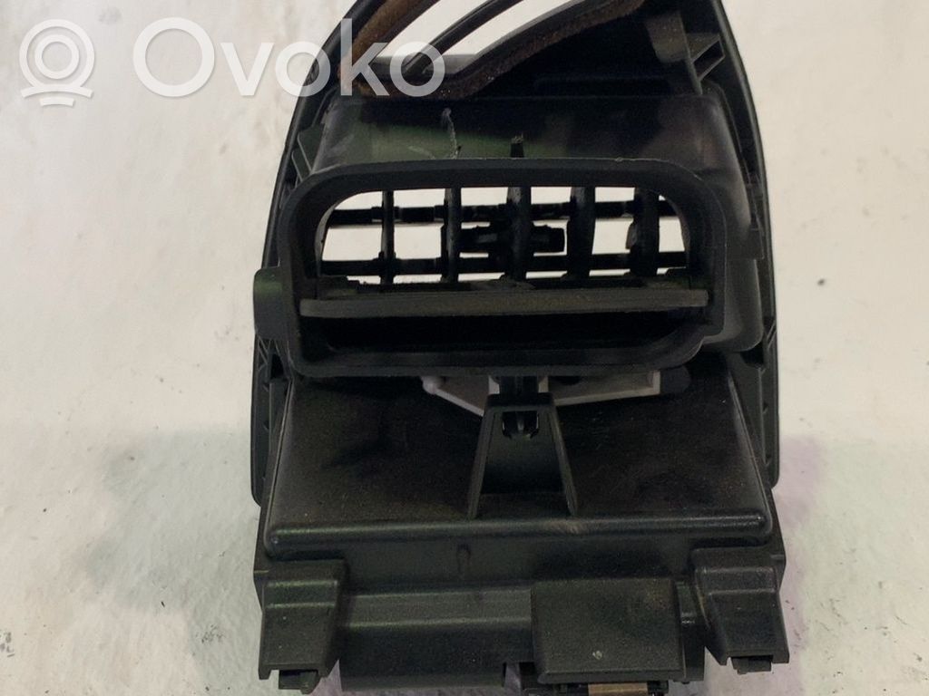 Citroen C4 I Dysze / Kratki nawiewu deski rozdzielczej 