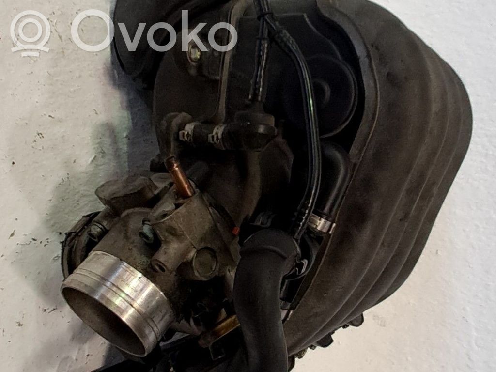Audi A4 S4 B6 8E 8H Collettore di aspirazione 