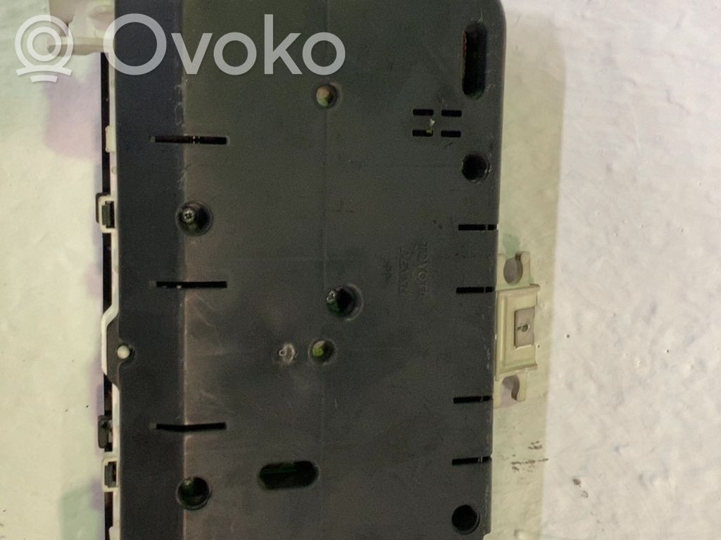 Toyota Corolla Verso AR10 Vitezometru (grup de instrumente)