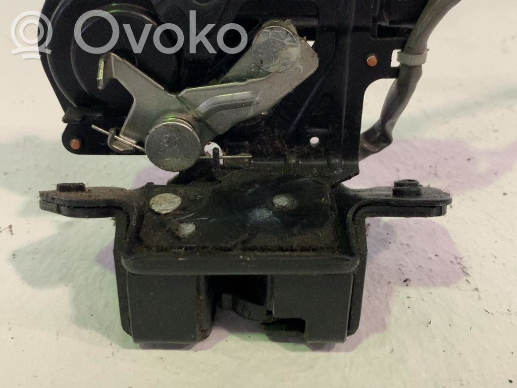 Toyota Corolla Verso AR10 Loquet de verrouillage de hayon