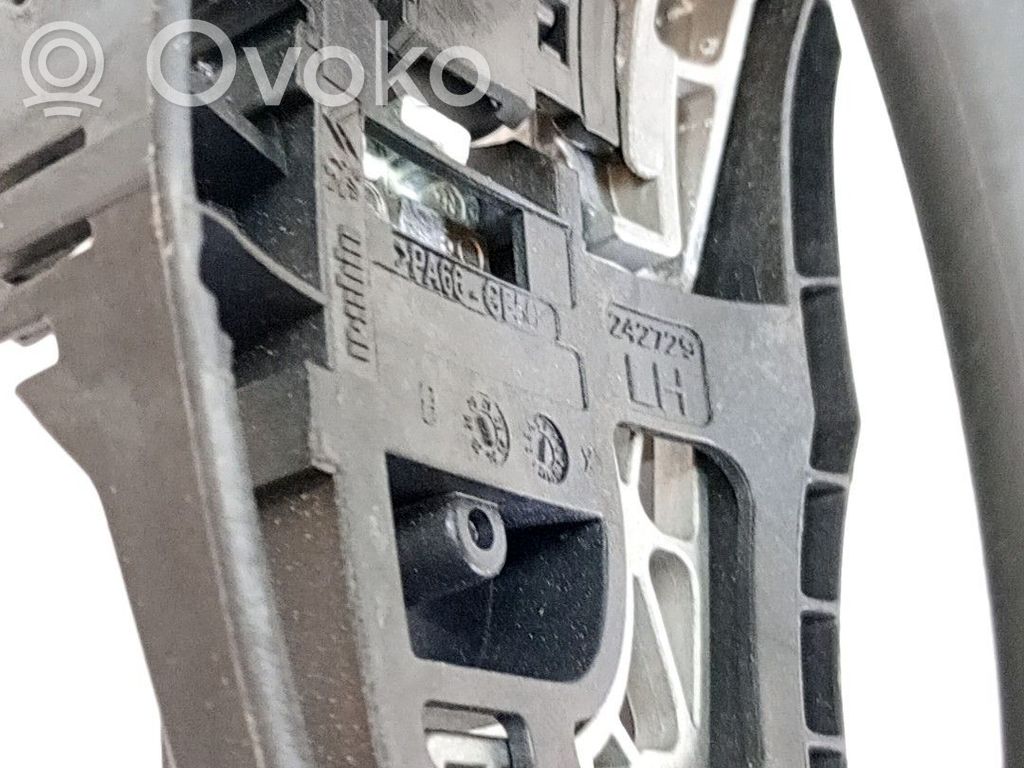 Poignée extérieure avant   9109E4
