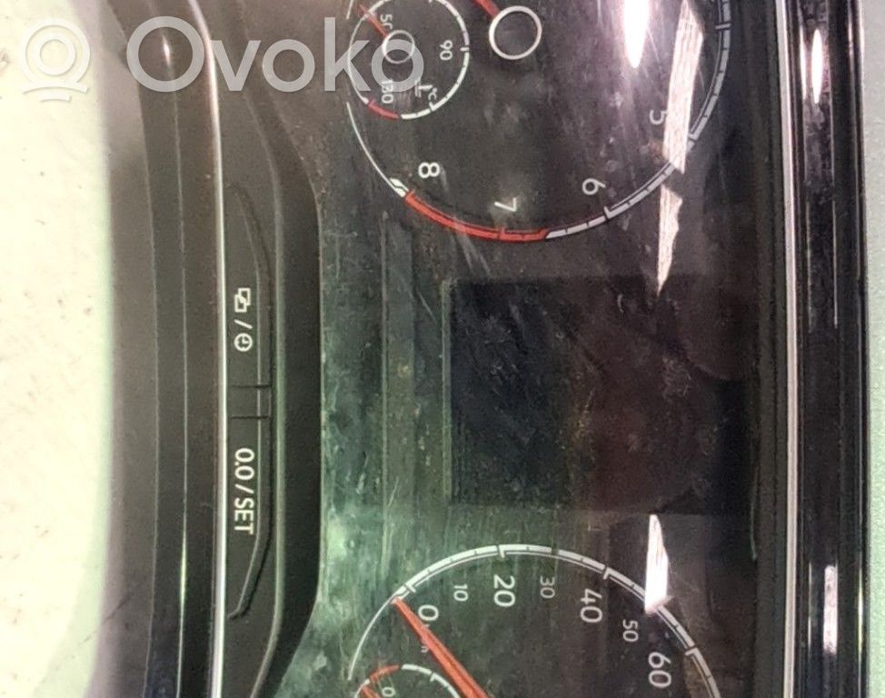 Volkswagen Polo Tachimetro (quadro strumenti) 