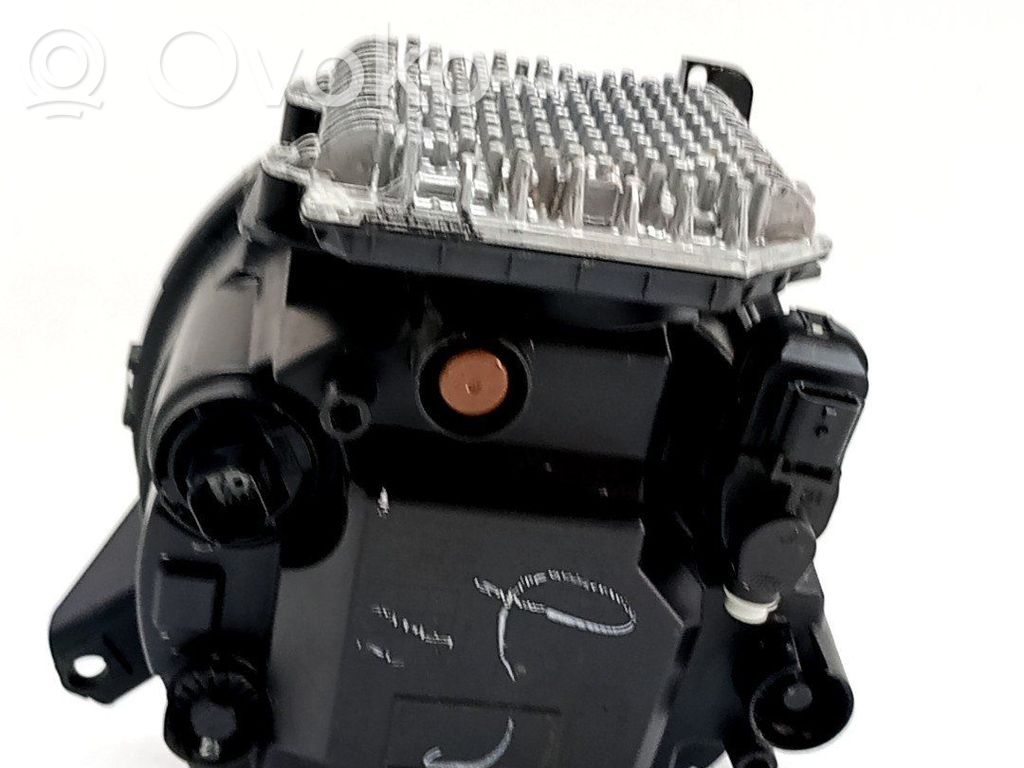 Phare frontale   68596462AA