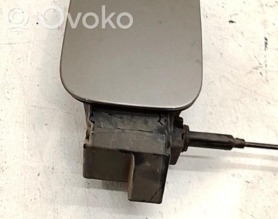 Tankdeckel Tankklappe   1517G0