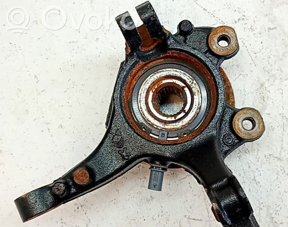 Peugeot 2008 I Fuso a snodo con mozzo ruota anteriore