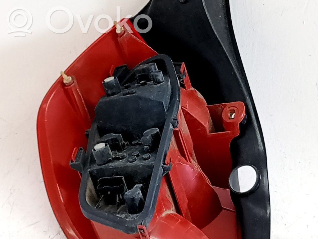 Renault Clio III Lampada fanale posteriore