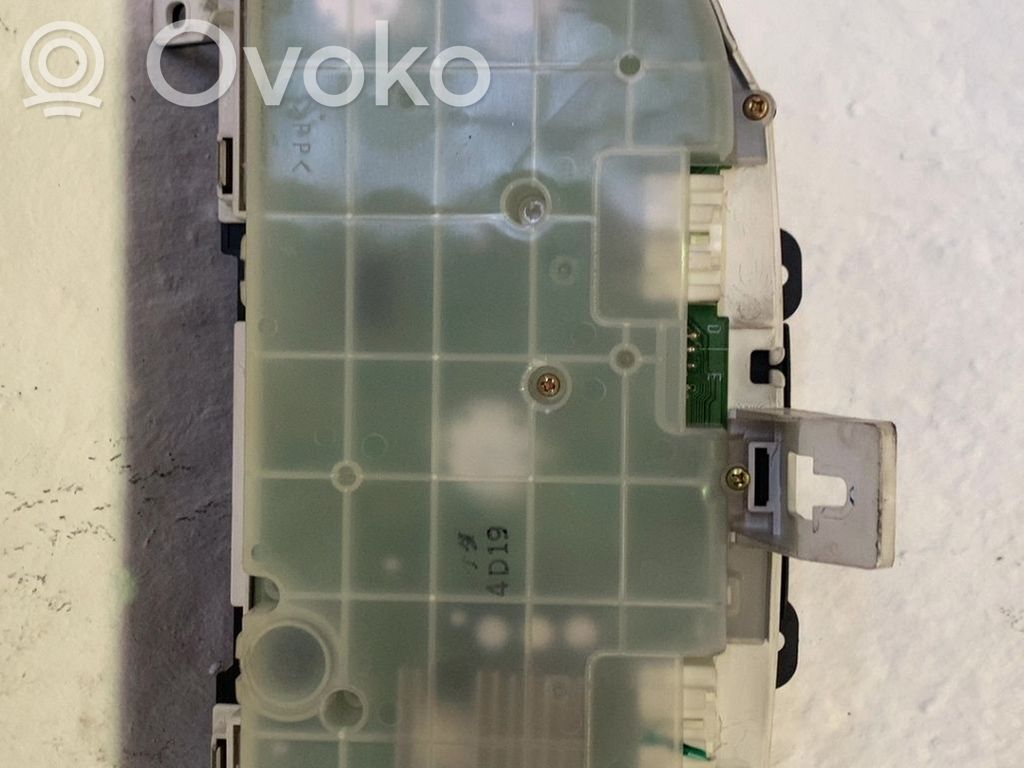 Geschwindigkeitsmesser Cockpit   BP4K55214
