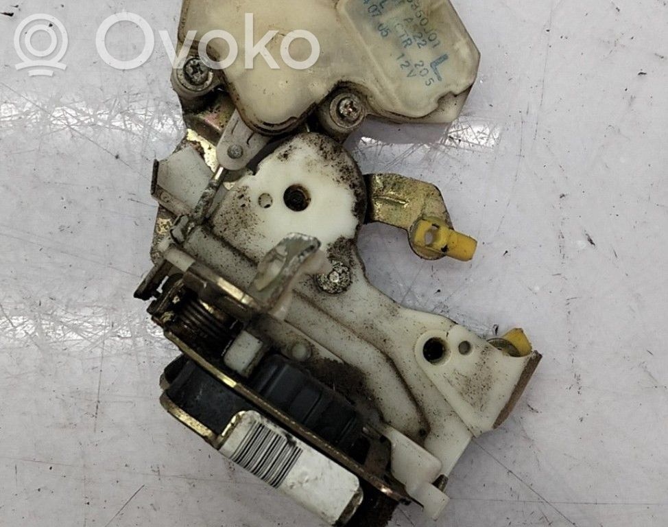 Cerradura de puerta trasera   825030F615,8255350J01