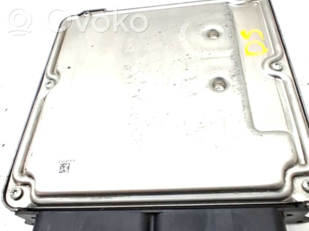 Unidad de control/módulo ECU del motor   04L907309R