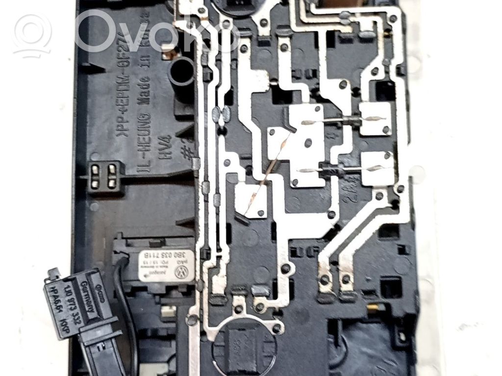 Volkswagen PASSAT B8 Panel oświetlenia wnętrza kabiny 