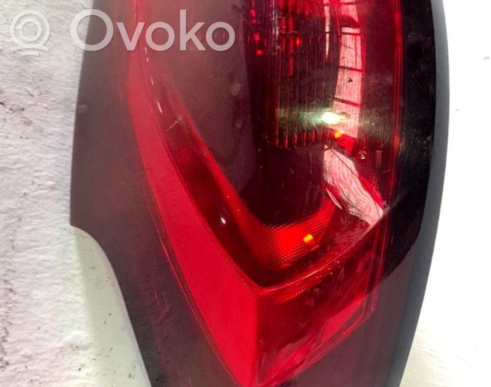 Lámpara de faros/luces traseros   13292361