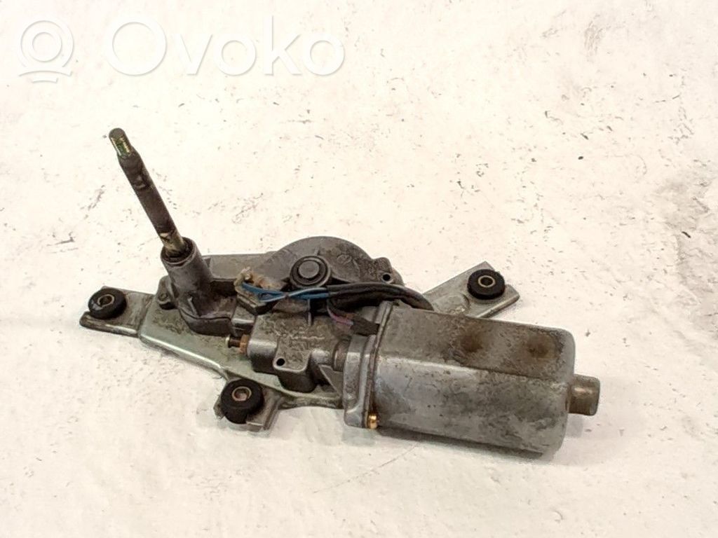 Motor del limpiaparabrisas trasero   MB623610