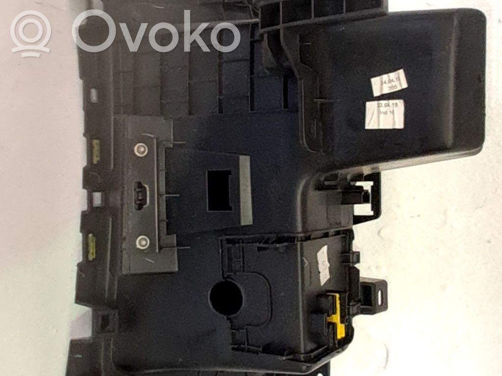 Guantera   A4536802505