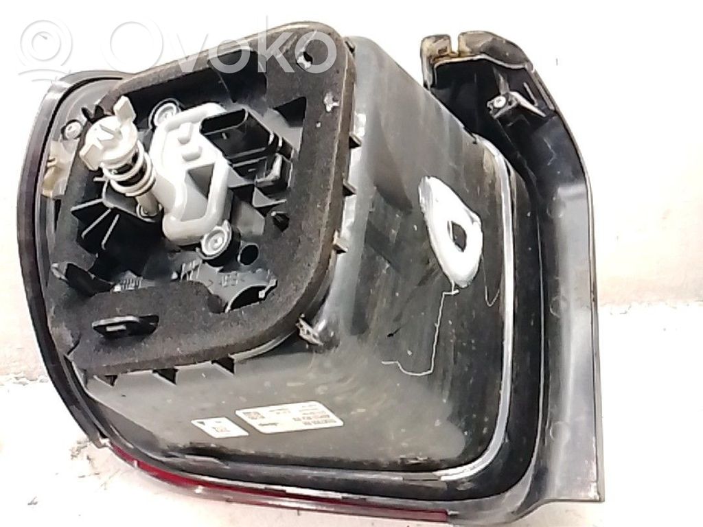 Jeep Renegade Bec lampă spate 