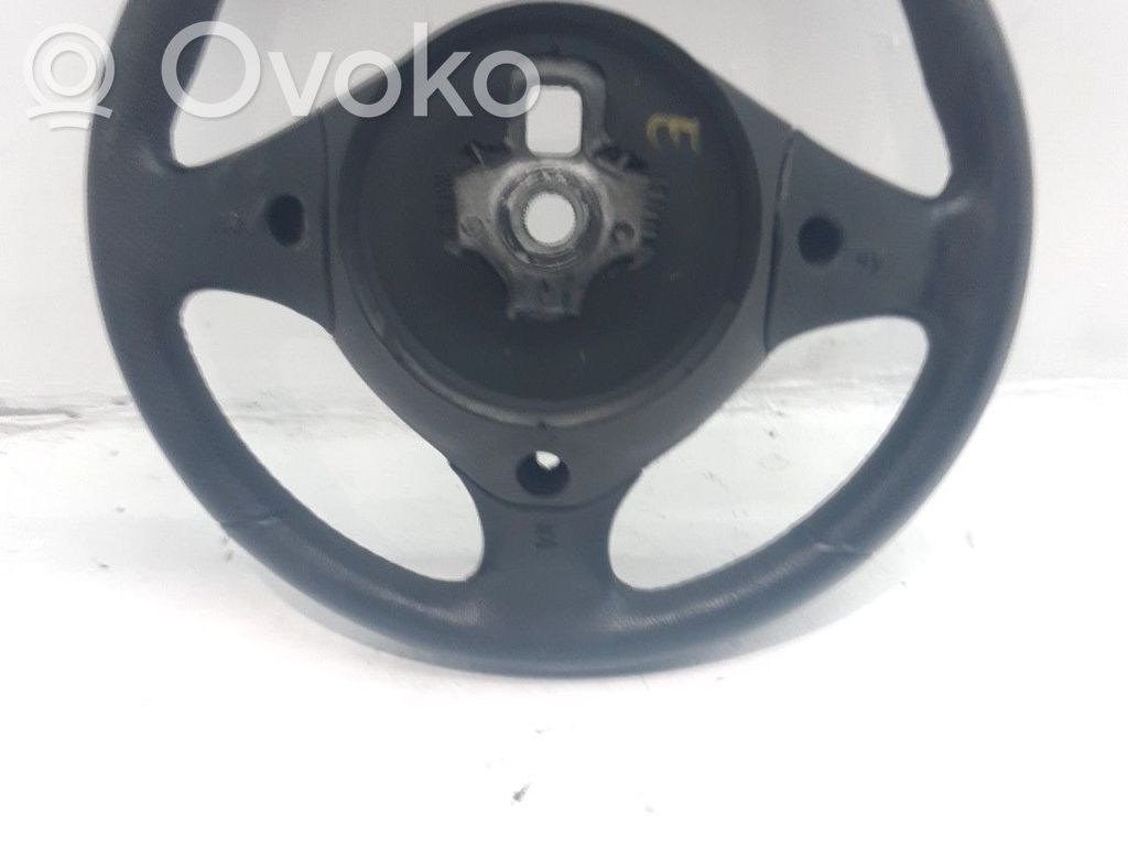Ohjauspyörä   735289697