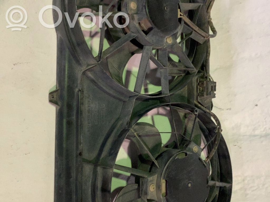 Van refrigerator   1355712,2S418C607AB
