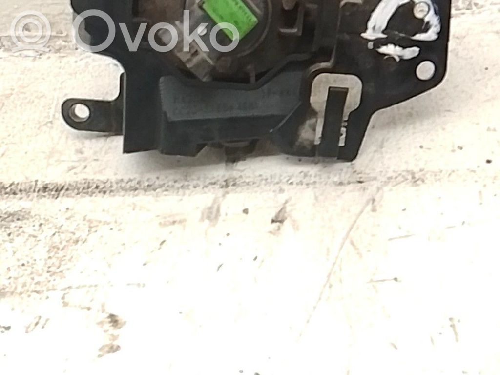 Miglas lukturis priekšā   CC2251680