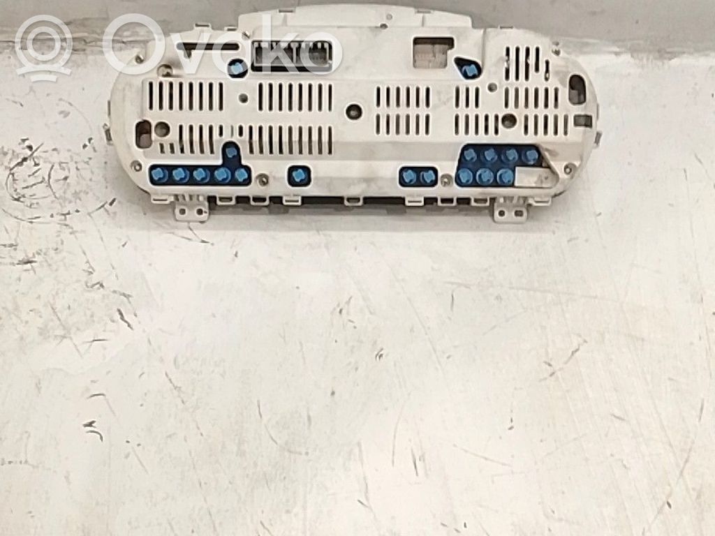 Geschwindigkeitsmesser Cockpit   940032F220