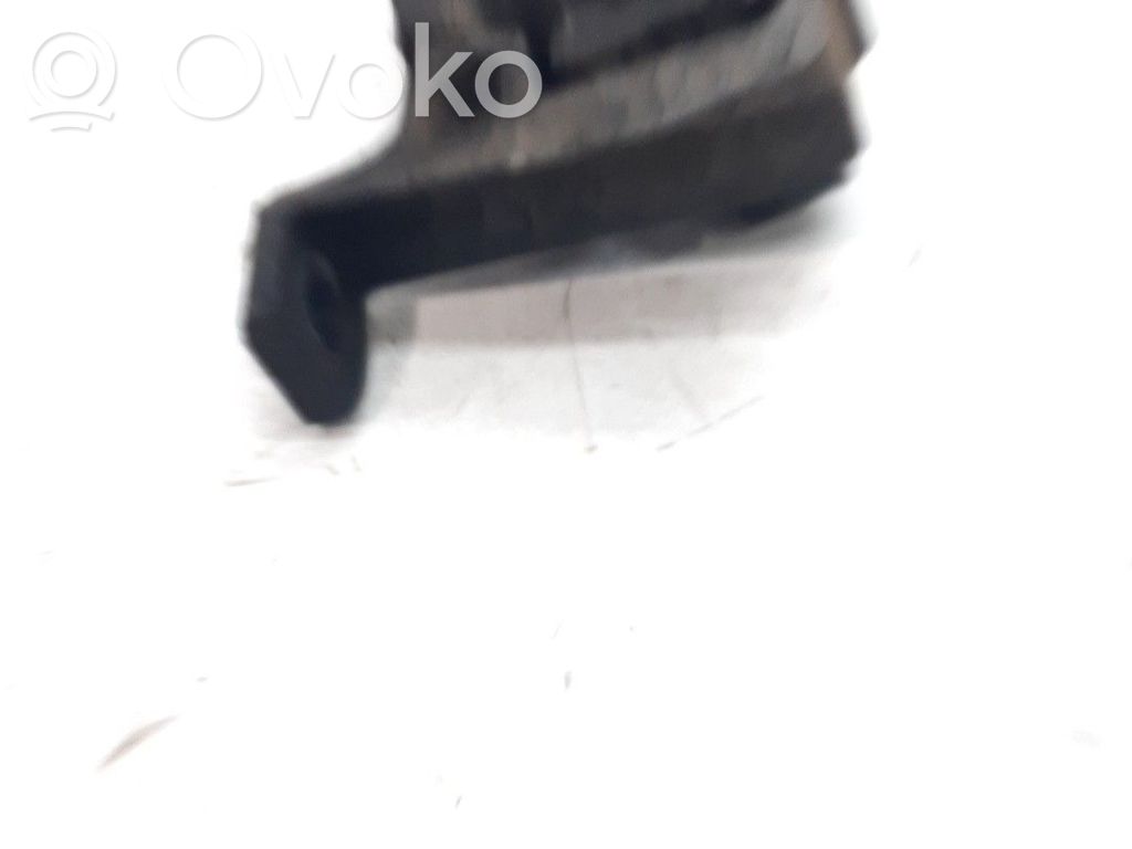 Engine mount bracket   1930320,AV616F012FA