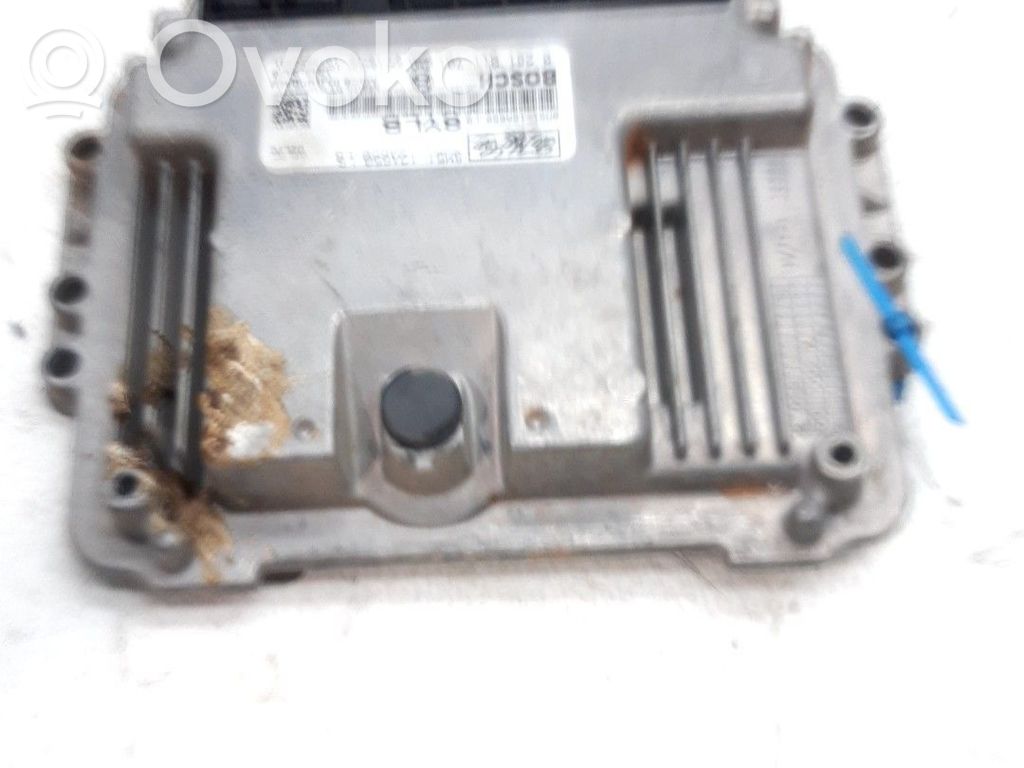 Galios (ECU) modulis   1456750,5U7112A650AB