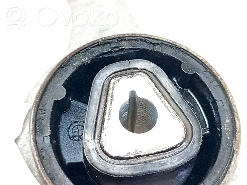Querlenker Achsschenkel vorne   31122405861