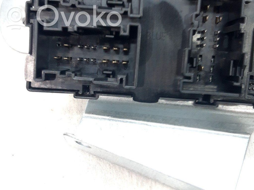 Unidad de control/módulo de carrocería central   2109391,DN1T15K600JG