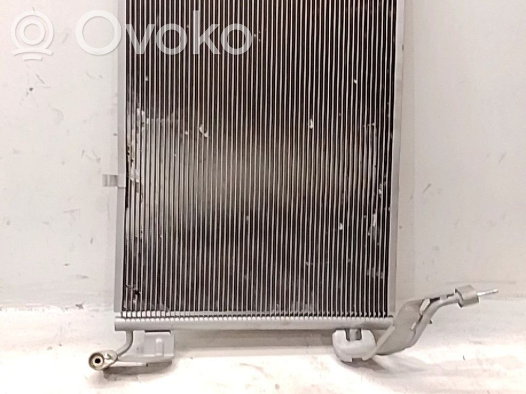 Ford Fiesta Radiator răcire A/C (condensor) 