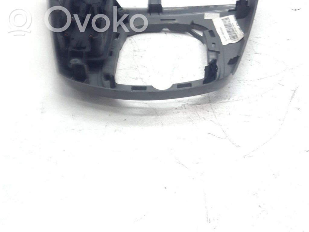 Botón interruptor de luz de peligro   8200107808