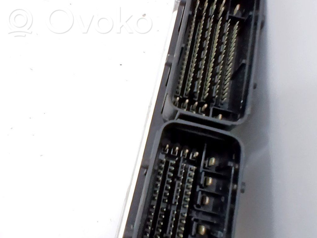 Unidad de control/módulo ECU del motor   1680809480
